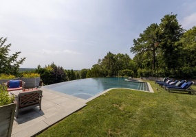 9 Bedrooms, Villa, Vacation Rental, 7.5 Bathrooms, Listing ID 2056, Water Mill, New York, United States,
