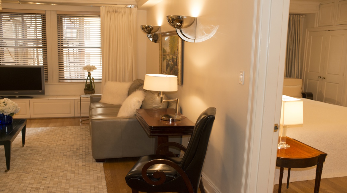 Central Park South, 1 Bedroom Bedrooms, ,1 BathroomBathrooms,Residence,Vacation Rental,1008
