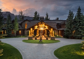 4 Bedrooms, House, Vacation Rental, 5 Bathrooms, Listing ID 2186, Jackson Hole, Wyoming, United States,