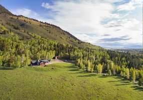 4 Bedrooms, House, Vacation Rental, 3 Bathrooms, Listing ID 2189, Jackson Hole, Wyoming, United States,