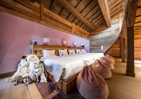 10 Bedrooms, Chalet, Vacation Rental, 10 Bathrooms, Listing ID 2209, Crans-Montana, Canton of Valais, Switzerland, Europe,