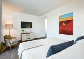 4 Bedrooms Bedrooms, ,4 BathroomsBathrooms,Villa,Vacation Rental,2548