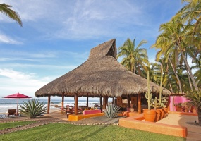 Quemaro, ,Resort,Resort,2565