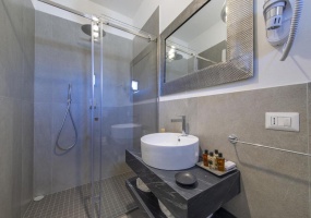 Florence, 7 Bedrooms Bedrooms, ,7 BathroomsBathrooms,Villa,Vacation Rental,2587
