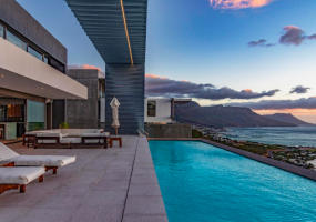 Cape Town, 5 Bedrooms Bedrooms, ,5 BathroomsBathrooms,Villa,Vacation Rental,2675