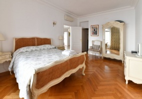 5 Bedrooms, Villa, Vacation Rental, 5 Bathrooms, Listing ID 1182, France, Europe,
