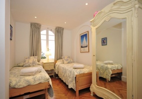 5 Bedrooms, Villa, Vacation Rental, 5 Bathrooms, Listing ID 1182, France, Europe,