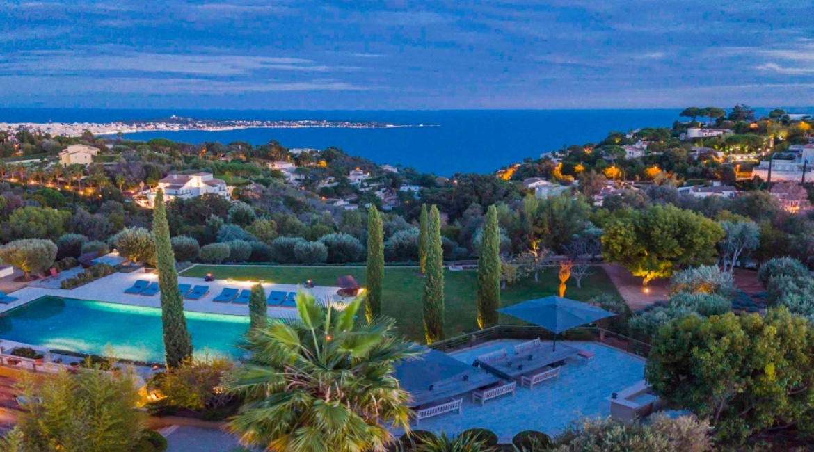 6 Bedrooms, Villa, Vacation Rental, 6 Bathrooms, Listing ID 1317, Cannes, French Riviera - Cote d\'Azur, France, Europe,