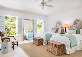 5 Bedrooms, Villa, Vacation Rental, 5.5 Bathrooms, Listing ID 1442, Grace Bay, Turks and Caicos, Caribbean,