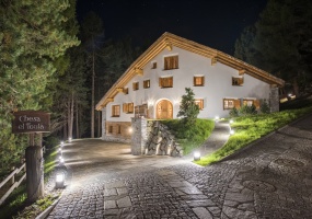 6 Bedrooms, Villa, Vacation Rental, Chesa el Toula, 6 Bathrooms, Listing ID 1602, Canton of Graubunden, Swiss Alps, Switzerland, Europe,